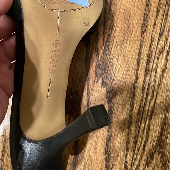 VINCE CAMUTO heels braided Brelanie like new - Picture 6 of 6